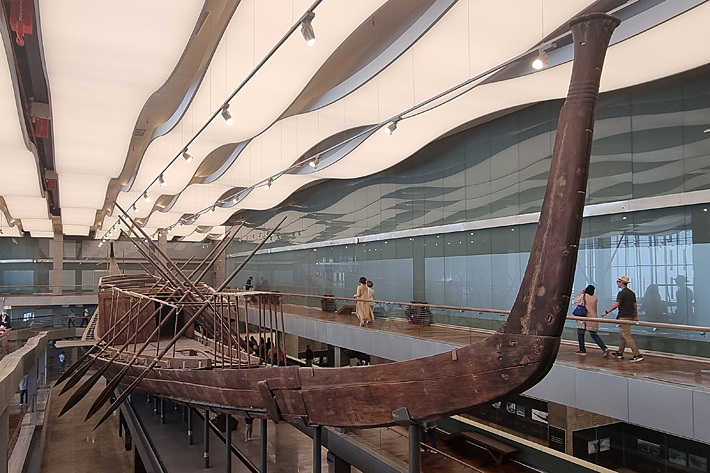 Khufu's funerary barque